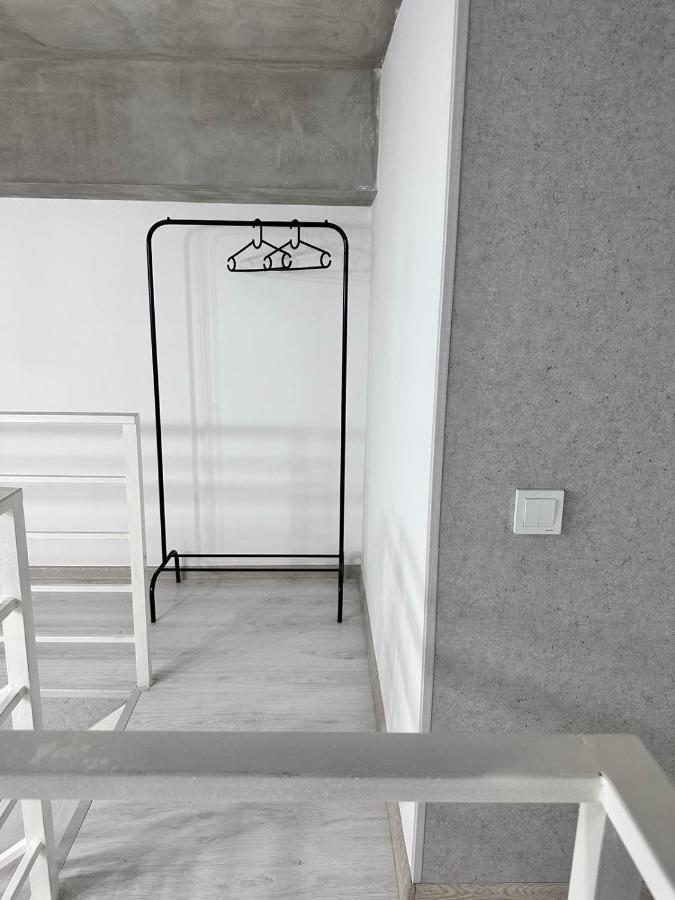 Mandarin Hotel Jerevan Buitenkant foto